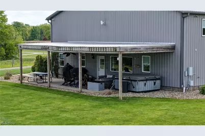 7839 Chestnut Ridge Road NW, Beach City, OH 44608 - Photo 13