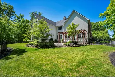 7125 Bridlewood Drive, Concord Twp, OH 44077 - Photo 47