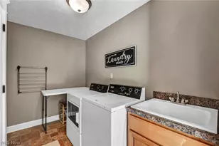 7125 Bridlewood Dr, Concord Twp, OH 44077 - Photo 17