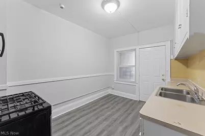 4600 Division Avenue #4, Loveland, OH 44102 - Photo 11