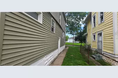 804 Work Drive, Akron, OH 44320 - Photo 19