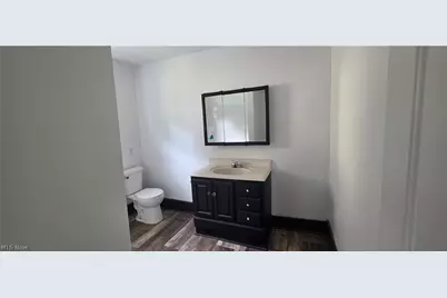 804 Work Drive, Akron, OH 44320 - Photo 11