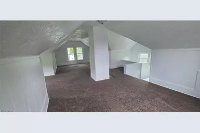 804 Work Drive, Akron, OH 44320 - Photo 17