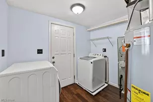 1239 E 332nd St, Eastlake, OH 44095 - Photo 13