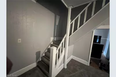 1409 Curtis Street, Akron, OH 44301 - Photo 3