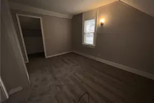 1409 Curtis St, Akron, OH 44301 - Photo 7