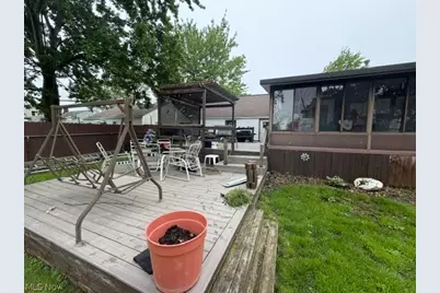 139 Dehoff Drive, Austintown, OH 44515 - Photo 7