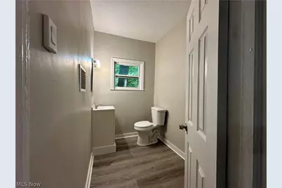 493 Bacon Avenue, Akron, OH 44320 - Photo 3