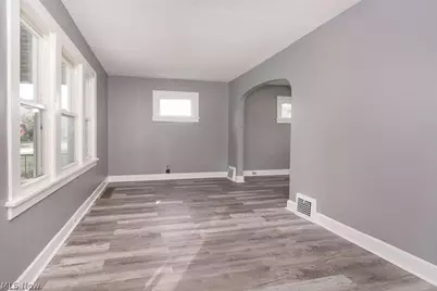 4520 Kenmore Avenue, Parma, OH 44134 - Photo 5
