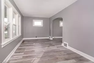 4520 Kenmore Ave, Parma, OH 44134 - Photo 5