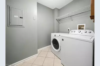 3371 Lenox Village #155, Fairlawn, OH 44333 - Photo 7