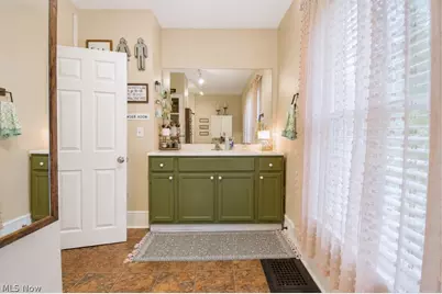 403 New Street, Fairport Harbor, OH 44077 - Photo 19