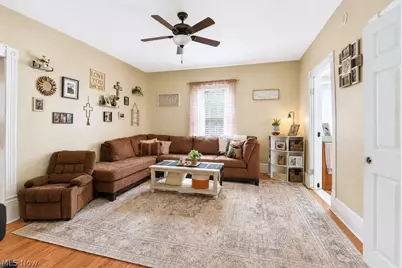 403 New Street, Fairport Harbor, OH 44077 - Photo 5