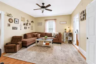 403 New St, Fairport Harbor, OH 44077 - Photo 5