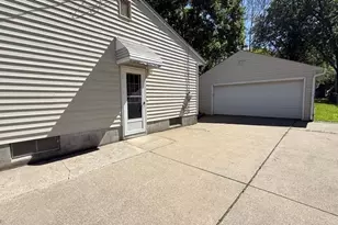 4261 Osage St, Stow, OH 44224 - Photo 7