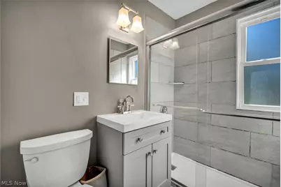 28815 Alton Road, Wickliffe, OH 44092 - Photo 9