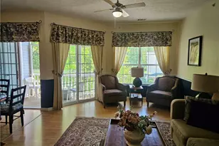 718 Aqua Marine Blvd, Avon Lake, OH 44012 - Photo 9