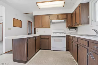 8733 State Route 44, Ravenna, OH 44266 - Photo 13