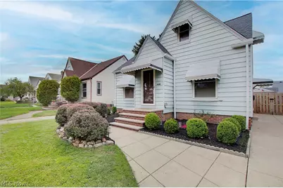 7612 Ira Avenue, Brooklyn, OH 44144 - Photo 3