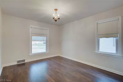 7612 Ira Avenue, Brooklyn, OH 44144 - Photo 25