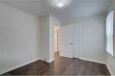 7612 Ira Avenue, Brooklyn, OH 44144 - Photo 21