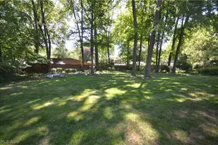 614 Fairwood Dr, Tallmadge, OH 44278 - Photo 3