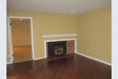 17084 Sunset Drive, Chagrin Falls, OH 44023 - Photo 7