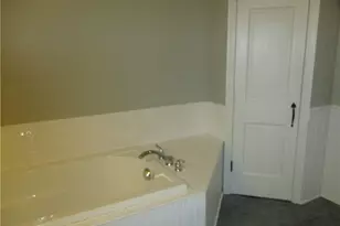 17084 Sunset Dr, Chagrin Falls, OH 44023 - Photo 21
