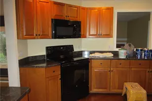 17084 Sunset Dr, Chagrin Falls, OH 44023 - Photo 25