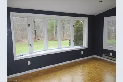17084 Sunset Drive, Chagrin Falls, OH 44023 - Photo 9
