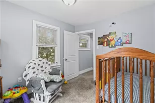 761 Carlysle St, Akron, OH 44310 - Photo 19