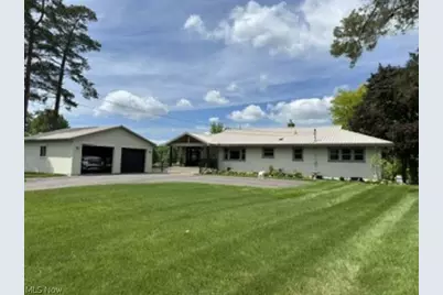 5969 W Shore Drive NW, Canton, OH 44718 - Photo 1
