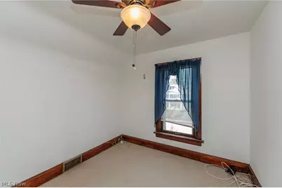 1301 Mathews Avenue, Oakwood, OH 44107 - Photo 21