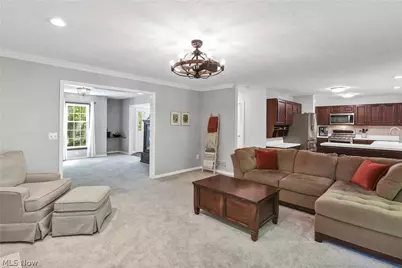 705 Lake Trail, Aurora, OH 44202 - Photo 7