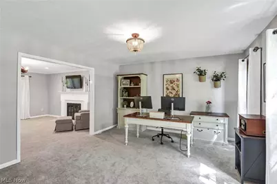705 Lake Trail, Aurora, OH 44202 - Photo 3
