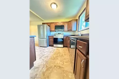 24665 Clareshire Drive #104, North Olmsted, OH 44070 - Photo 3
