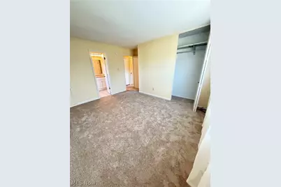 24665 Clareshire Drive #104, North Olmsted, OH 44070 - Photo 9