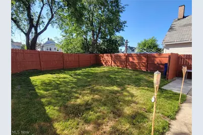 3594 W 60th Street, Loveland, OH 44102 - Photo 7