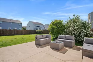 8764 Ashton Pl Dr, North Ridgeville, OH 44039 - Photo 39