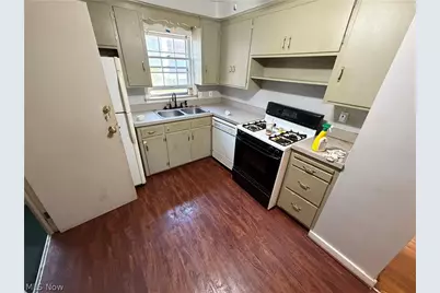 3561 Daleford Road, Huber Heights, OH 44122 - Photo 7