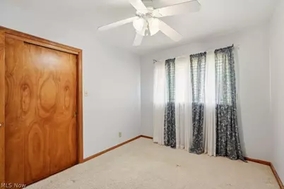 189 Pembroke Road, Akron, OH 44333 - Photo 9