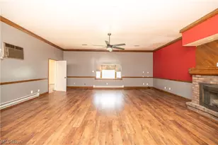 1953 Lawn Ave, Lowellville, OH 44436 - Photo 7