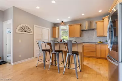 3990 Smith Kramer Street NE, Hartville, OH 44632 - Photo 9