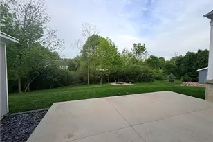 996 Ashley Taylor Ct, Wadsworth, OH 44281 - Photo 5