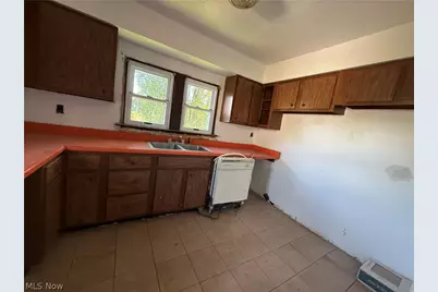 155 Webster Avenue, Weirton, WV 26062 - Photo 11