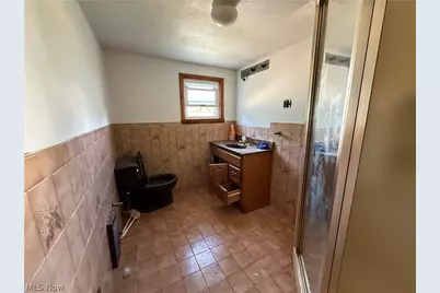 155 Webster Avenue, Weirton, WV 26062 - Photo 21
