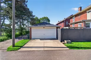 140 Smith Ave NW, Canton, OH 44708 - Photo 31