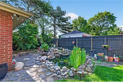 140 Smith Avenue NW, Canton, OH 44708 - Photo 3