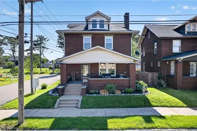 140 Smith Avenue NW, Canton, OH 44708 - Photo 1