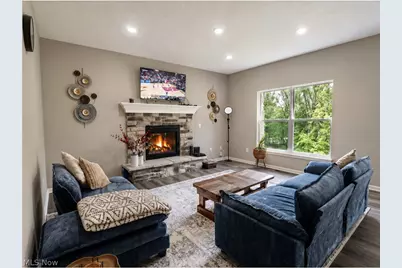 3397 Buckeye Trail, Uniontown, OH 44685 - Photo 5